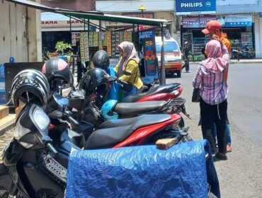 Salah satu tempat parkir di Kabupaten Lumajang. (Foto: Asmadi) 