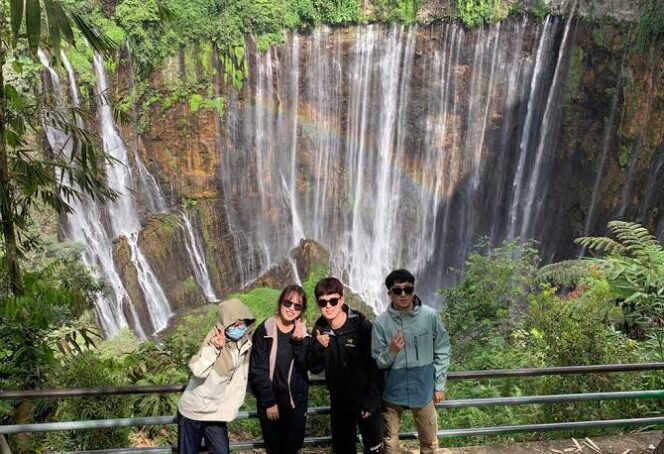 
					Air Terjun Tumpak Sewu, Lumajang (Foto: Ilustrasi).