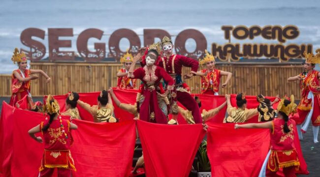 Pemerintah Kabupaten Lumajang kembali menghadirkan perhelatan budaya tahunan Segoro Topeng Kaliwungu (Foto: Istimewa).