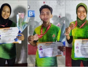 BERPRESTASI: Tiga atlet panjat tebing asal Kota Probolinggo yang mendapat medali Kejurnas Kelompok Umur (KU) di Tangerang. (foto: istimewa)