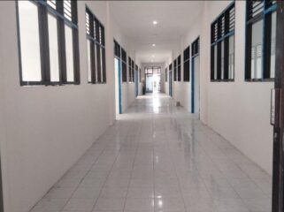 Kondisi ruang kelas di bangunan eks Komplek Perkantoran Pemkab Pasuruan yang kini direnovasi menjadi Sekolah Rakyat. 
