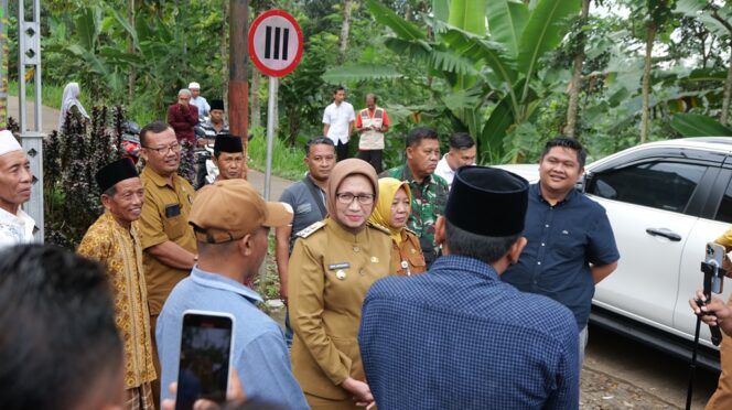 
					Istimewa.