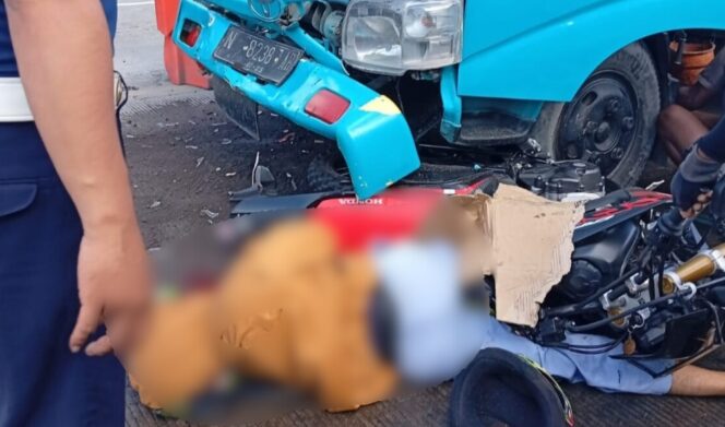 
					Abdul Wachid dan Diva Puspita, warga Desa Tempursari Lumajang, tewas diseruduk truk pasir (Foto: netizen).