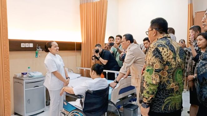 
					Menteri Pelindungan Pekerja Migran Indonesia (P2MI), Abdul Kadir Karding meninjau langsung proses pelatihan keterampilan calon pekerja migran di BLKLN Prima Duta Sejati, Gempol, Kabupaten Pasuruan.