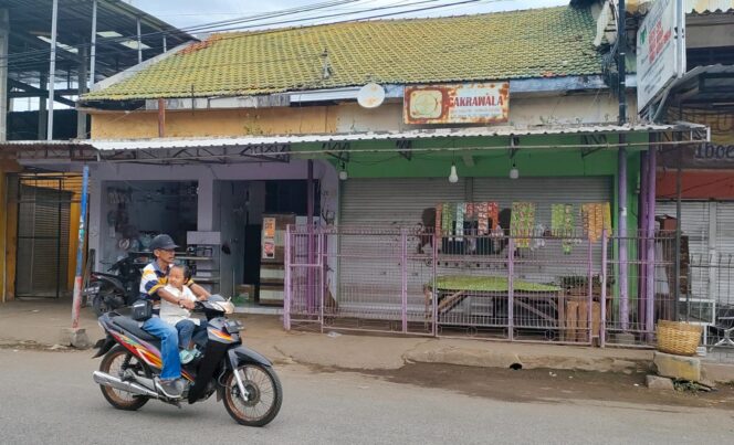 
					POLEMIK: KSU Cakrawala di Kelurahan Semampir, Kecamatan Kraksaan, Kabupaten Probolinggo, tutup pasca dilaporkan mengalami masalah keuangan. (foto: dokumen)