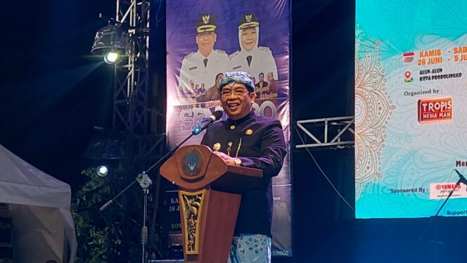 
					APRESIASI: Wali Kota Probolinggo, dr. Aminuddin, saat memberi sambutan dalam penutupan Semipro 2025, Jum'at (4/7/25) malam. (foto: Hafiz Rozani).
