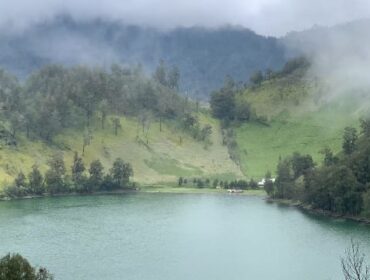 Balai Besar Taman Nasional Bromo Tengger Semeru (TNBTS) resmi menutup jalur pendakian Gunung Semeru, 17-26 Agustus 2025 (Foto: Asmadi).