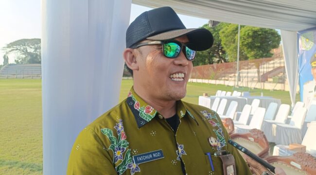 Kepala Badan Kepegawaian dan Pengembangan Sumber Daya Manusia (BKPSDM) Kota Probolinggo, Fathur Rozi. (foto: Hafiz Rozani)