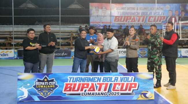 Lapangan turnamen Bupati Cup di Desa Banyuputih Lor (Foto: Asmadi)