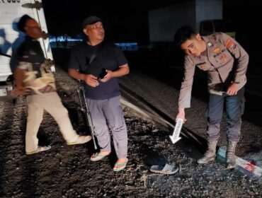 Di sinilah korban ditemukan tergeletak dengan luka bacok di sekujur tubuhnya.
