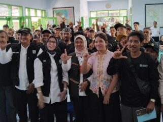 Bupati Indah Amperawati dalam kunjungan 