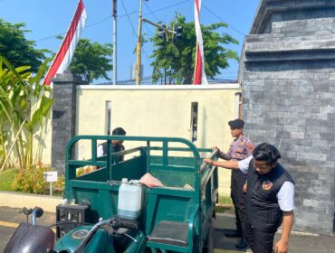 Kendaraan roda 3 bantuan pemkab yang digadaikan.
