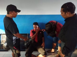 Sopir bus usai dianaiya.