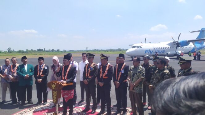 
					KADO ISTIMEWA: Soft launching Bandara Notohadinegoro Jember pada Minggu, (17/8/25) pagi. (Foto: M. Abd Rozaq Mubarok)

