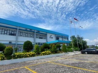 DIGELEDAH: Kantor PT. Delta Artha Bahari Nusantara (DABN) di area Pelabuhan Mayangan Kota Probolinggo. (foto: Hafiz Rozani).
