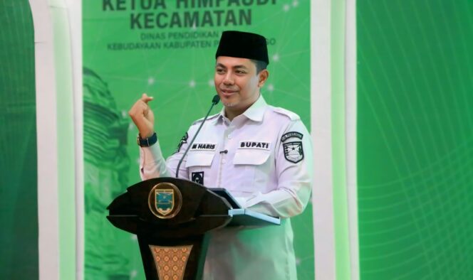 
					Bupati Probolinggo, dr. Muhammad Haris atau Gus Haris. (foto: dokumen pribadi)