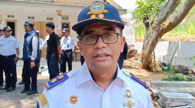Kepala Balai Pengelolaan Transportasi Darat (BPTD) Kelas II Jawa Timur, Bambang Hermanto. (Foto: Hafiz Rozani).
