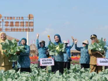 Di saat harga pangan bergejolak dan inflasi mengintai banyak wilayah, Lumajang memilih jalur berbeda.
Bukan sekadar bertahan tapi melangkah maju.