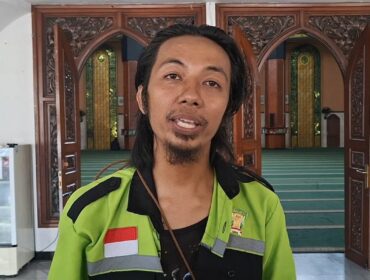 Ketua Paguyuban Ojek Online Lumajang, Imam.