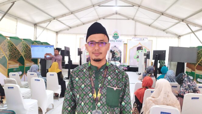 
					SEMANGAT:
Koordinator venue Tilawah Remaja dan Tunanetra, Iwan Sutikno. (Foto: M. Abd Rozaq Mubarok).