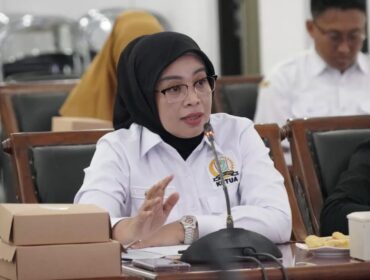 Desa Petahunan, Kecamatan Sumbersuko terpilih sebagai satu desa sebagai salah Desa/Kelurahan Bersinar (Bersih Narkoba) dalam ajang Jawa Timur Awards 2025. DPRD Kabupaten Lumajang memberikan apresiasi tinggi. (Foto: Asmadi)
