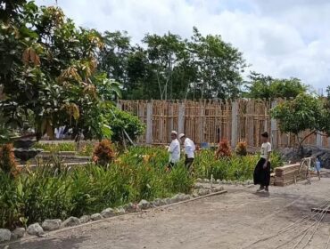 Dinas Perumahan dan Kawasan Permukiman (DPKP) Kabupaten Lumajang mengungkapkan bahwa belum ada satupun pesantren yang mengajukan PBG. 