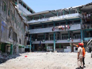 TAK TERSISA: Area reruntuhan musala ambruk Ponpes Al-Khoziny Sidoarjo bersih setelah dilakukan pembersihan oleh BNPB dan petugas gabungan. (foto: Bidang Dokumentasi BNPB).