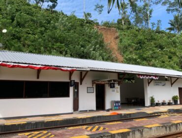 BERSEJARAH: Suasana Stasiun Mrawan yang terletak di Desa Sidomulyo, Kecataman Silo, Kabupaten Jember. (Foto: Istimewa).
